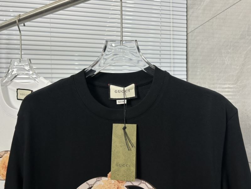 Gucci T-Shirts